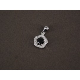 Dije de Plata flor pave con grifa 20mm