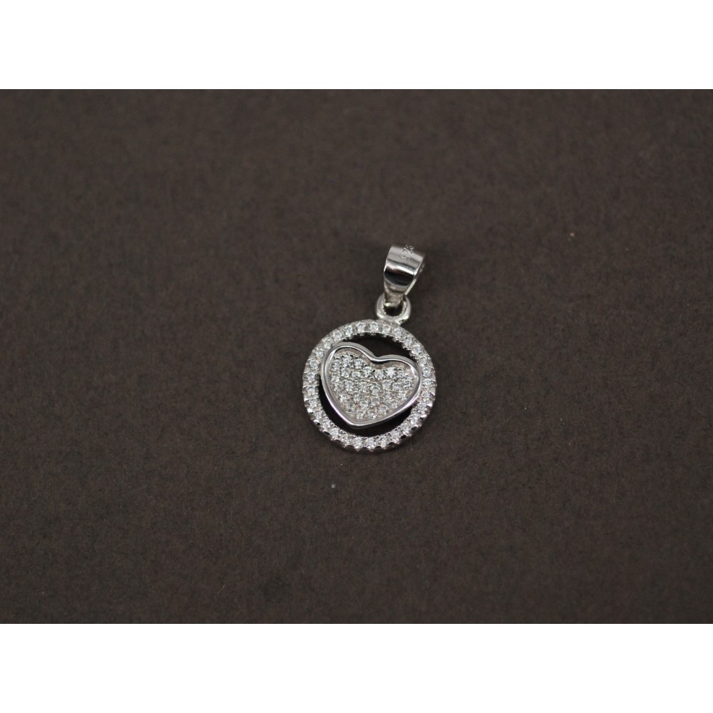 Dije de Plata círculo pave con corazón 18mm