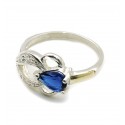 Anillo de plata similar flor de lis cubic azul